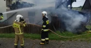 Po burzach - pożar stodoły i uszkodzenie komina domu - zdjęcie 2