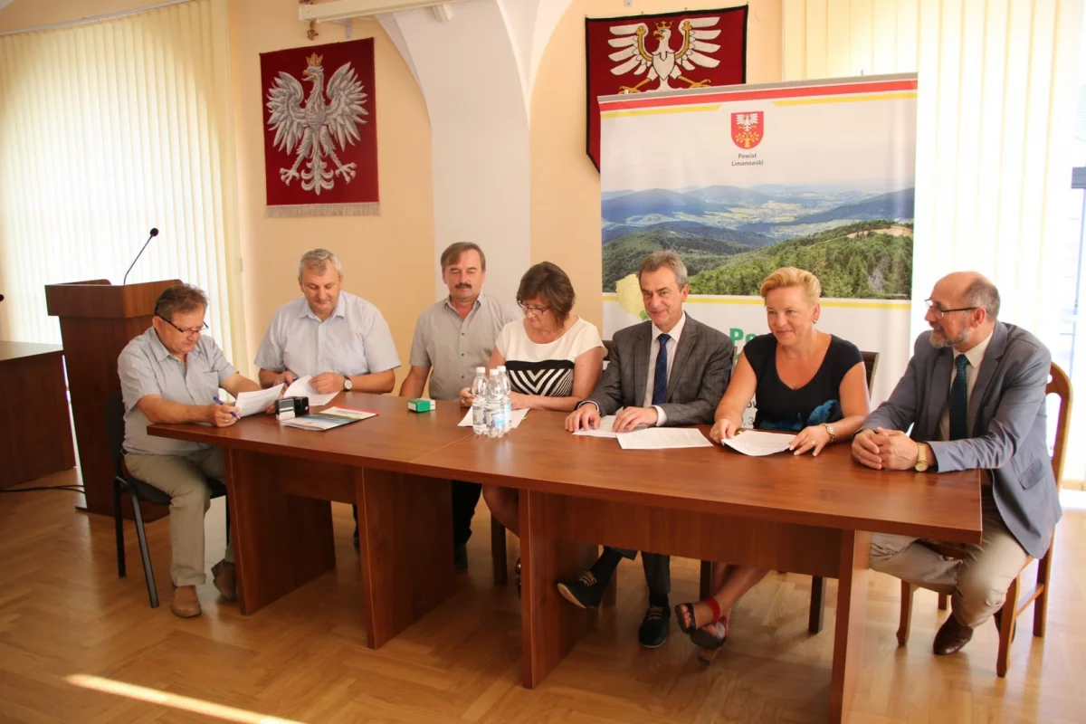 Podpisano umowę na przebudowę mostu w centrum Męciny
