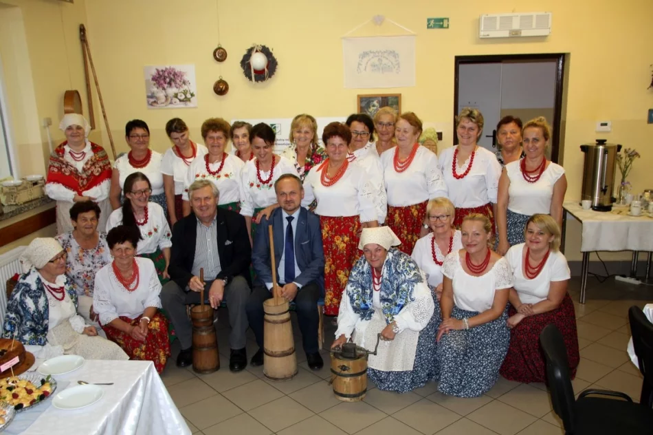 "Ciasta i ciasteczka" - warsztaty kulinarne w świetlicy w Sowlinach - zdjęcie 9