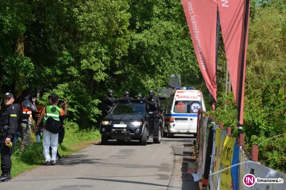 Nieudany zamach, wypadek i odbicie zakładników w szkole - ćwiczenia służb przed ŚDM - zdjęcie 3