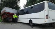 Bilans wypadku: 1 osoba nie żyje, 29 jest rannych, w tym 8 ciężko - zdjęcie 4
