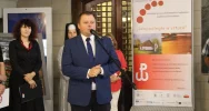 Obrazy księdza i młodej artystki z Glisnego na wystawie w Krakowie - zdjęcie 2