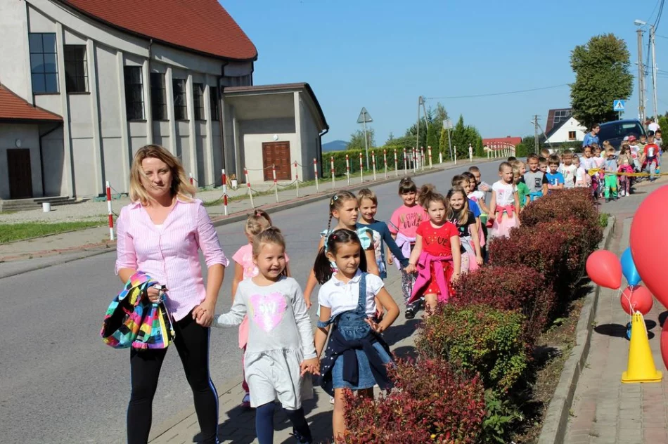 Bezpieczna droga do szkoły w Szkole Podstawowej w Mordarce - zdjęcie 6