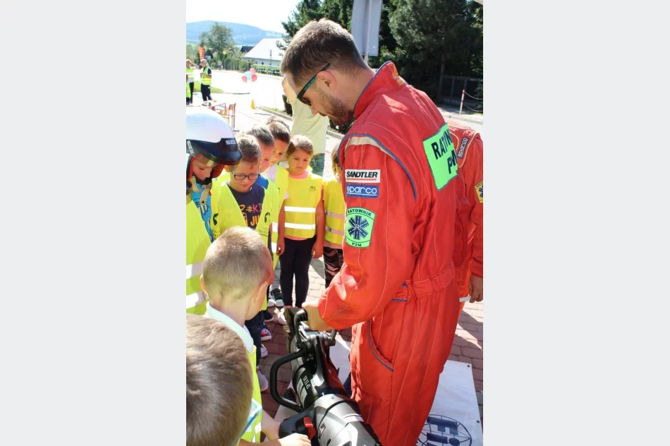 Bezpieczna droga do szkoły w Szkole Podstawowej w Mordarce - zdjęcie 14