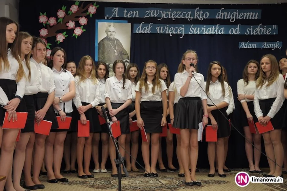 Wędrowali szlakiem tajnego nauczania, by 'ocalić od zapomnienia' - zdjęcie 2