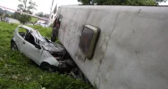Wypadek przy pracach ziemnych, zderzenie autobusu z 4 samochodami, poszukiwania paralotniarza - ćwiczenia służb na dużą skalę - zdjęcie 3