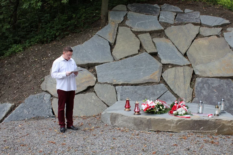 Upamiętniono tragiczne wydarzenia jakie miały miejsce w Mordarce przed 80 laty - zdjęcie 8