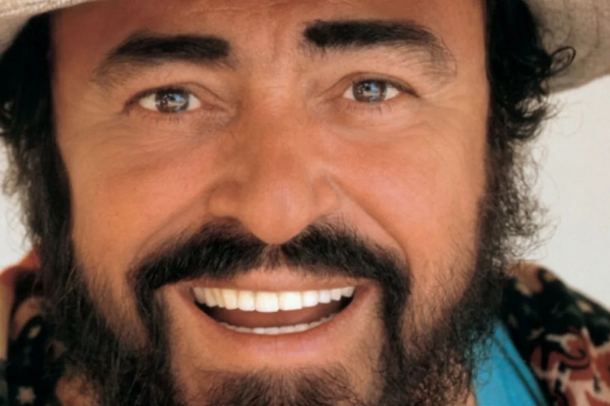 Kino Konesera wraca po wakacyjnej przerwie - zapraszamy na seans filmu "Pavarotti"