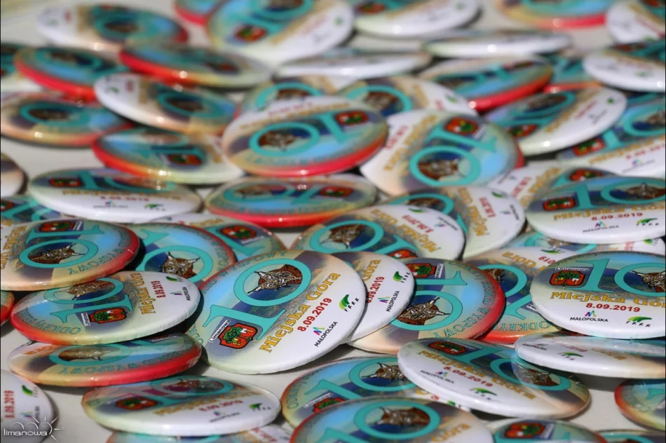 Miejska Góra zdobyta na zakończenie X ODKRYJ BESKID WYSPOWY - zdjęcie 2