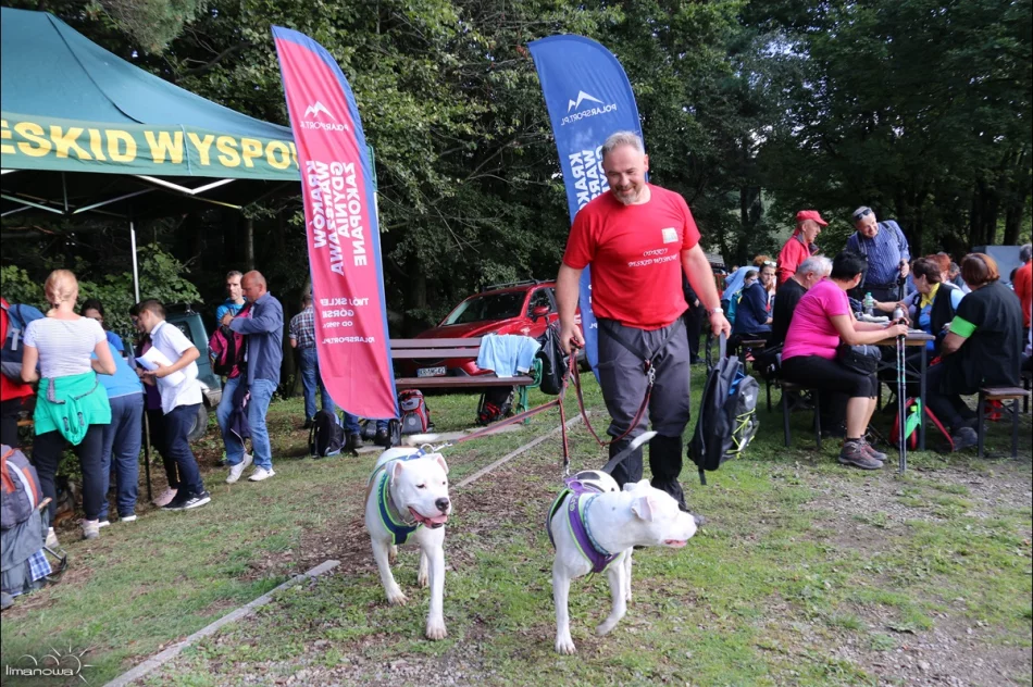 Miejska Góra zdobyta na zakończenie X ODKRYJ BESKID WYSPOWY - zdjęcie 12