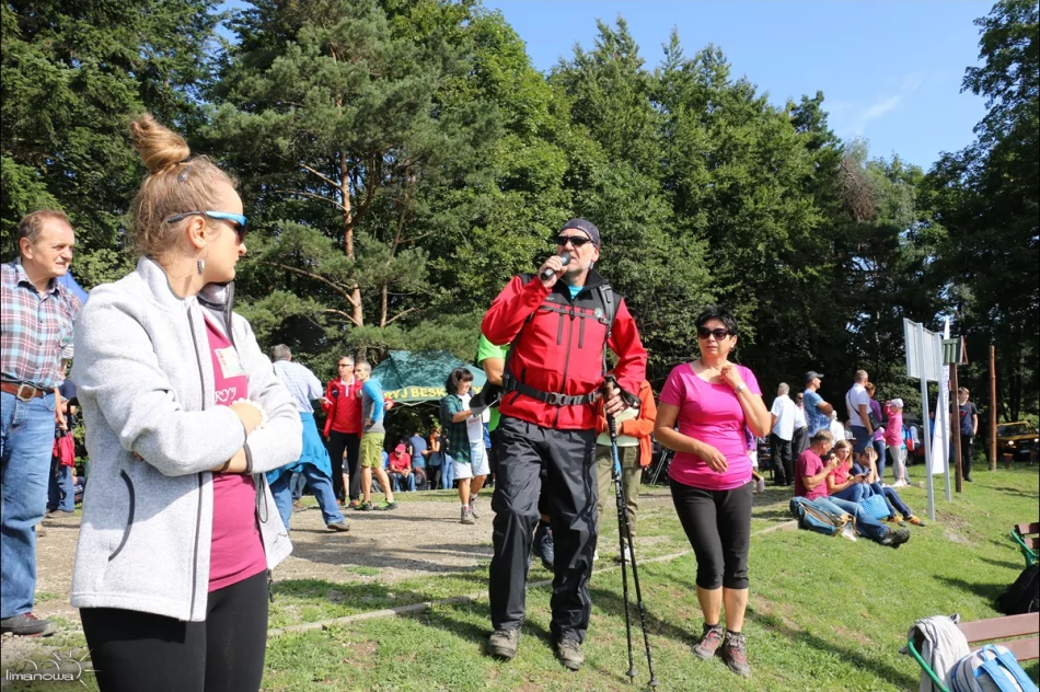 Miejska Góra zdobyta na zakończenie X ODKRYJ BESKID WYSPOWY - zdjęcie 13