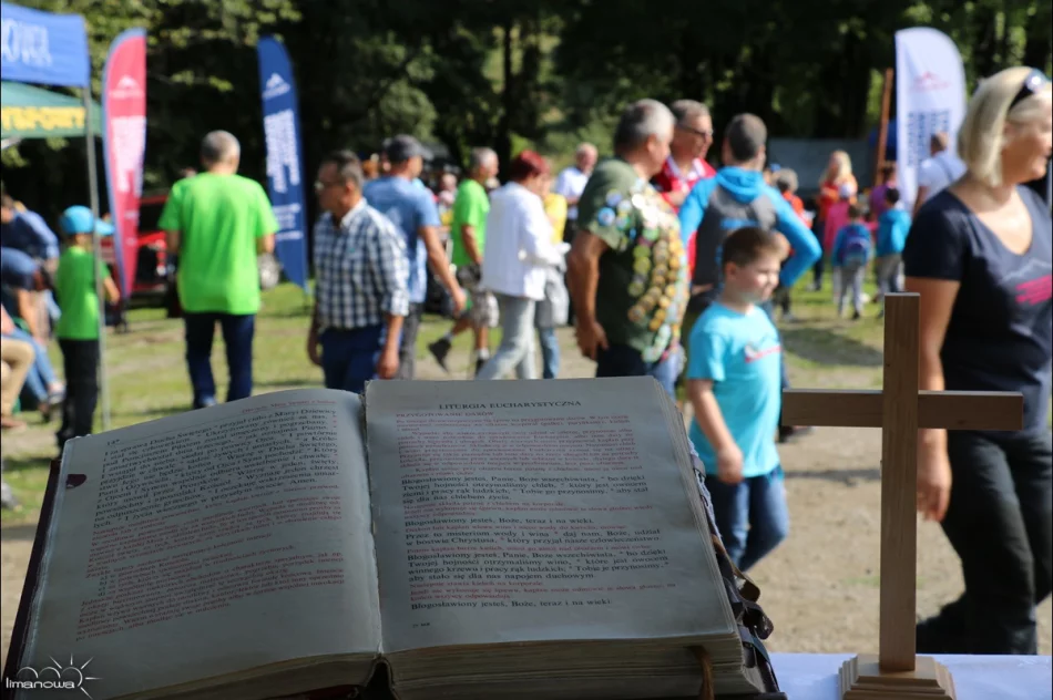 Miejska Góra zdobyta na zakończenie X ODKRYJ BESKID WYSPOWY - zdjęcie 14