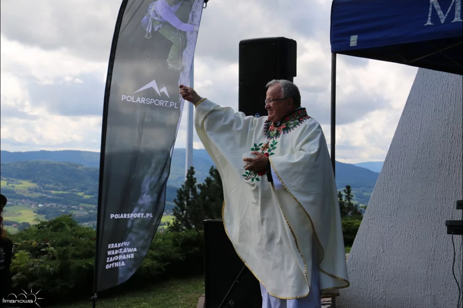 Miejska Góra zdobyta na zakończenie X ODKRYJ BESKID WYSPOWY - zdjęcie 16