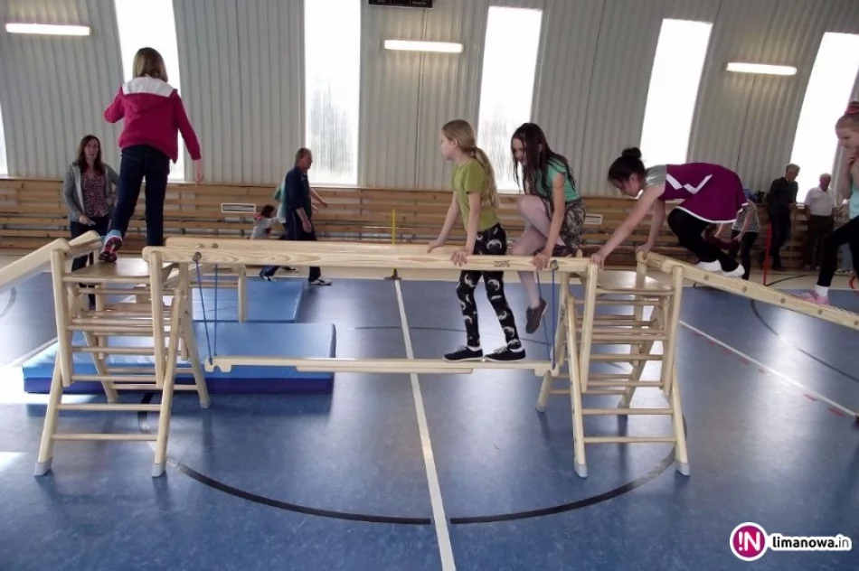 Wizyta uczniów i nauczycieli z brytyjskiej szkoły - zdjęcie 2