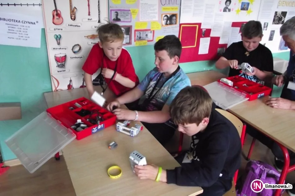 Wizyta uczniów i nauczycieli z brytyjskiej szkoły - zdjęcie 3