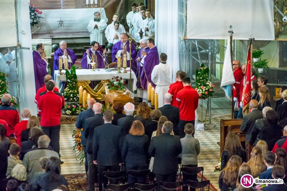 Ostatnia droga ś.p. Zbigniewa Dutki... - zdjęcie 2