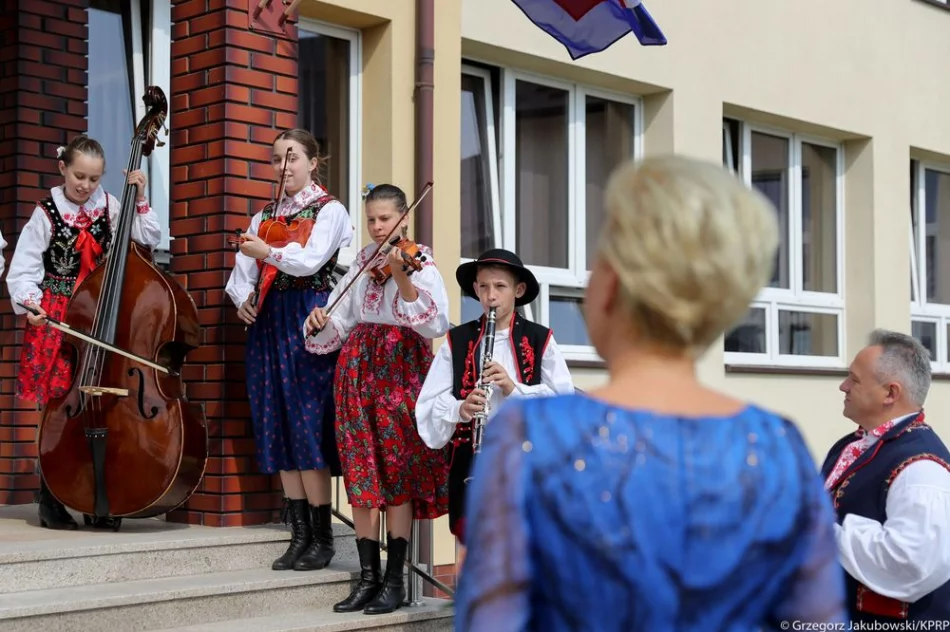 Para Prezydencka w Szkole Podstawowej w Pasierbcu - zdjęcie 13