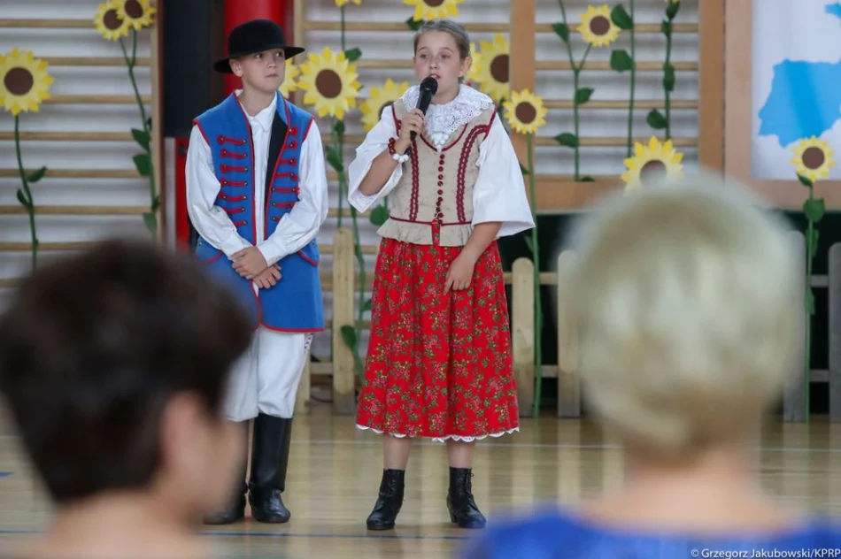 Para Prezydencka w Szkole Podstawowej w Pasierbcu - zdjęcie 15