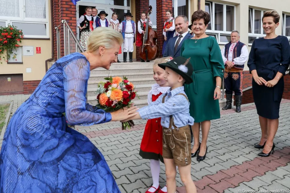 Para Prezydencka w Szkole Podstawowej w Pasierbcu - zdjęcie 18