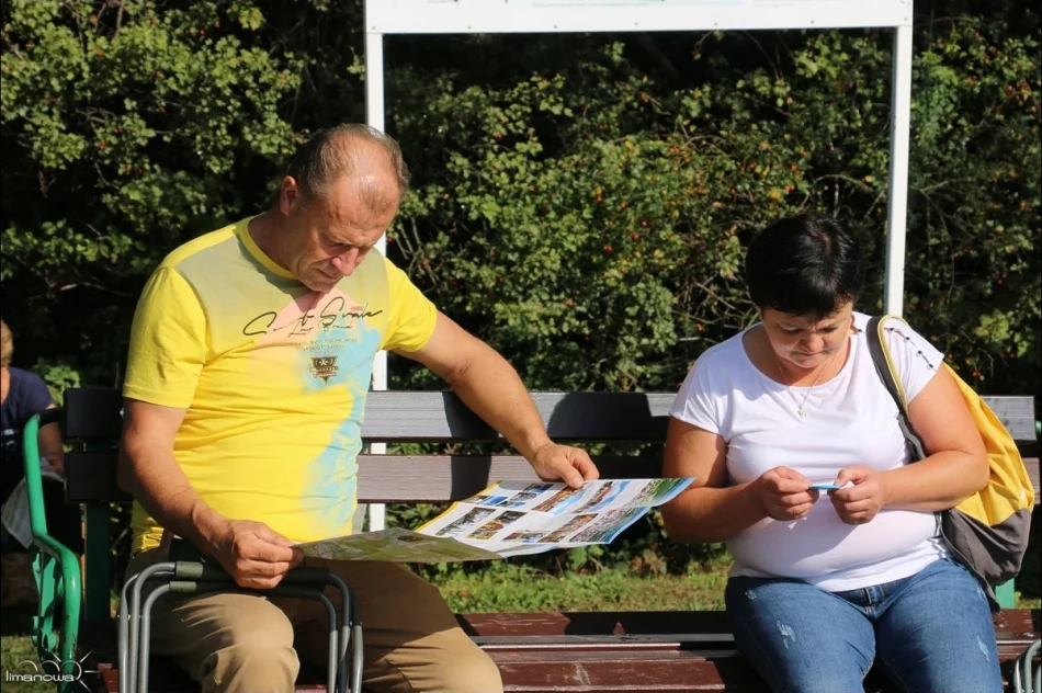 Spotkaniem pod Krzyżem Milenijnym zakończono tegoroczny cykl wędrówek - zdjęcie 6