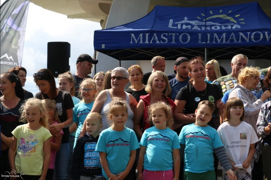 Spotkaniem pod Krzyżem Milenijnym zakończono tegoroczny cykl wędrówek - zdjęcie 13