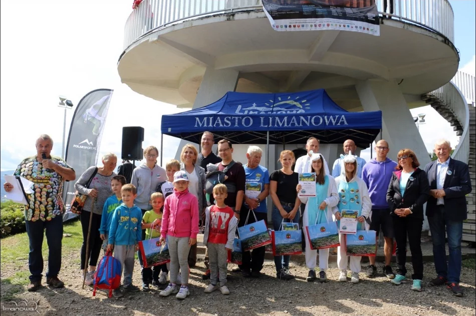 Spotkaniem pod Krzyżem Milenijnym zakończono tegoroczny cykl wędrówek - zdjęcie 15