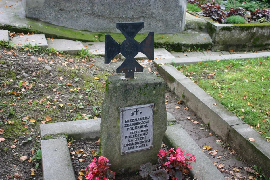 „Szlakiem pamięci ofiar II Wojny Światowej”. Odbędzie się XI spacer historyczny - zdjęcie 3