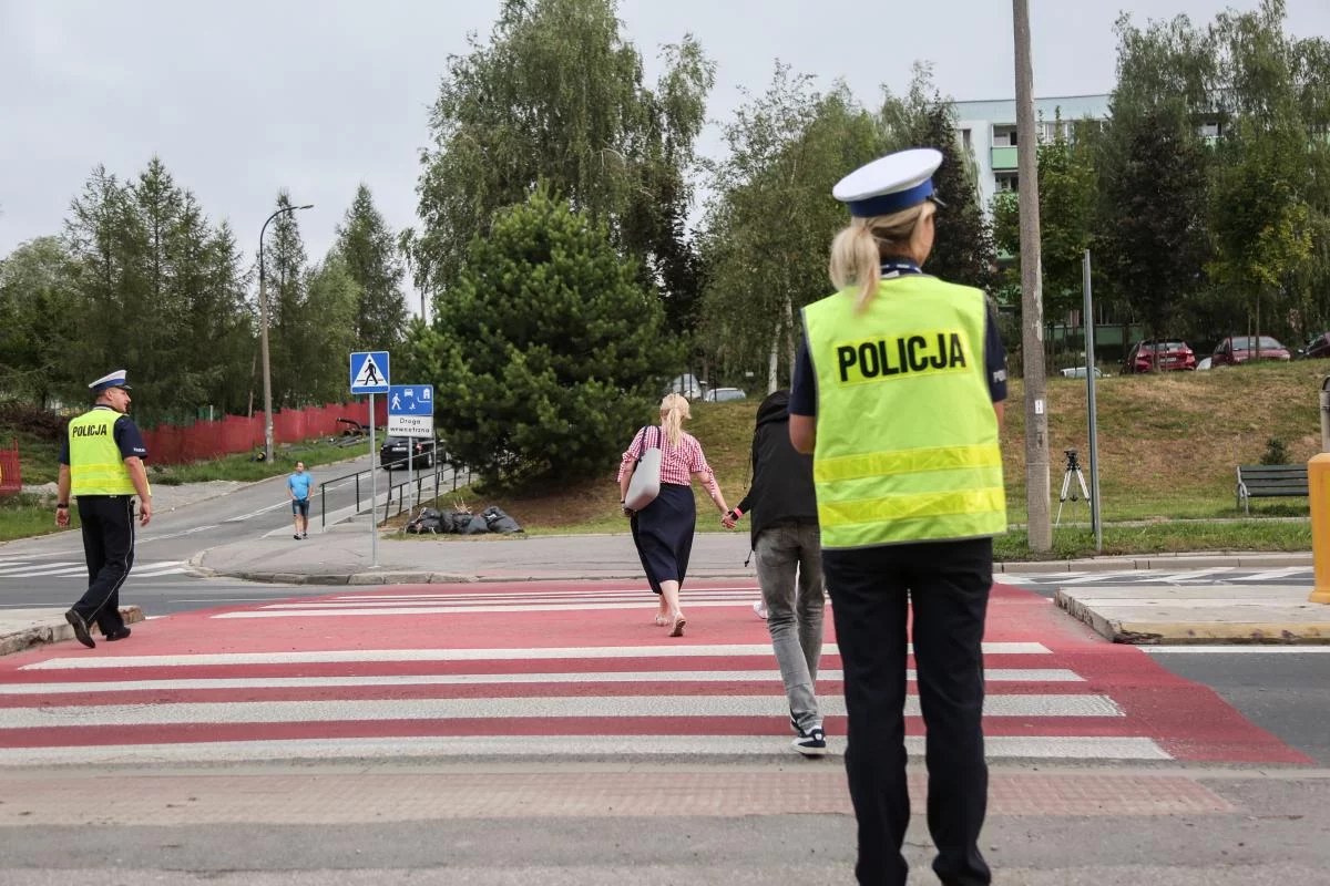 "Bezpieczna droga do szkoły" - podsumowanie działań małopolskiej policji