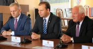 Powiaty będą współpracować. Umowa partnerska podpisana - zdjęcie 3