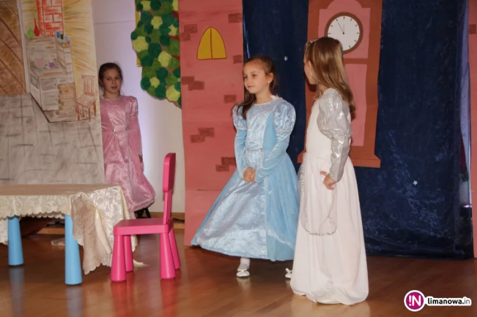 Przeszło setka uczestników w konkursie teatralnym. Jutro ostatnia część przeglądu - zdjęcie 4