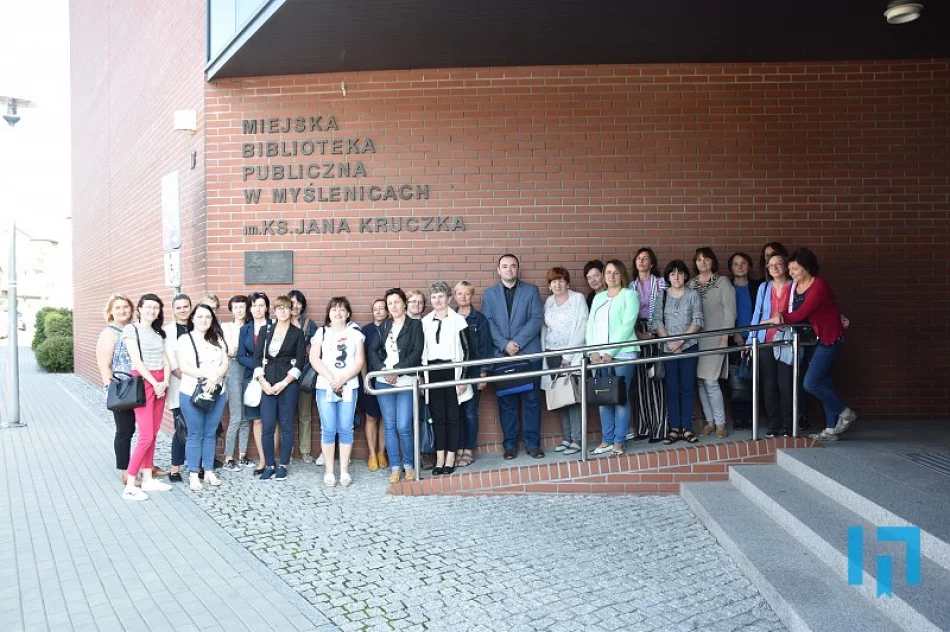 Bibliotekarze na wyjeździe studyjnym - zdjęcie 8