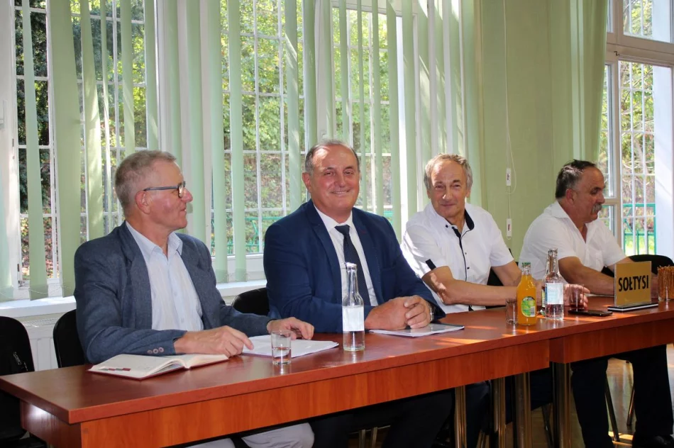 Informacja o VIII Sesji Rady Gminy Limanowa - zdjęcie 2