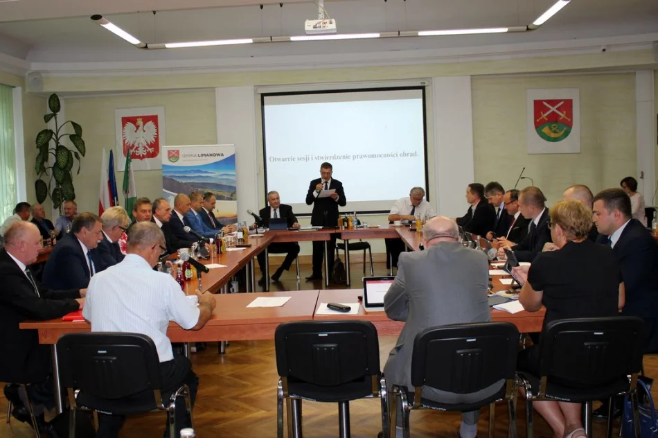 Informacja o VIII Sesji Rady Gminy Limanowa - zdjęcie 3
