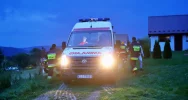 9 strażackich zastępów gasiło pożar budynku gospodarczego - zdjęcie 2