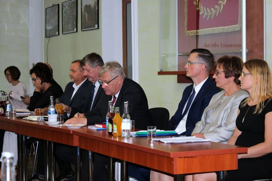 Retransmisja VIII sesji Rady Gminy Limanowa - zdjęcie 2