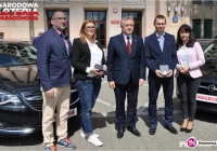 Wiceminister wręczał kluczyki - zdjęcie główne