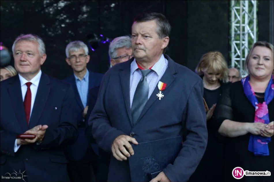 Nauczyciel i badacz folkloru wyróżniony Krzyżem Małopolski - zdjęcie 3