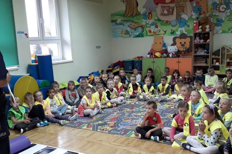 Bezpieczeństwo na drodze – akcja informacyjno-edukacyjna w Szkole Podstawowej w Mordarce  - zdjęcie 3