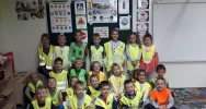 Bezpieczeństwo na drodze – akcja informacyjno-edukacyjna w Szkole Podstawowej w Mordarce  - zdjęcie 4