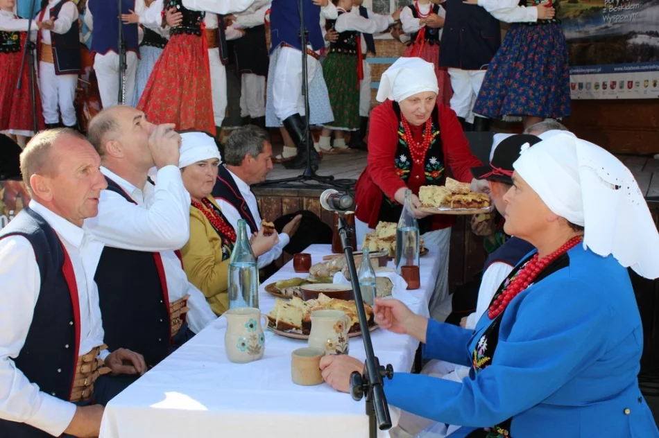 I miejsce dla Zespołu "Kijom Worci"  na Festiwalu Beskidzka Podkówecka - zdjęcie 7