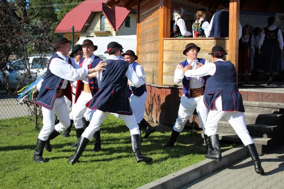 I miejsce dla Zespołu "Kijom Worci"  na Festiwalu Beskidzka Podkówecka - zdjęcie 13