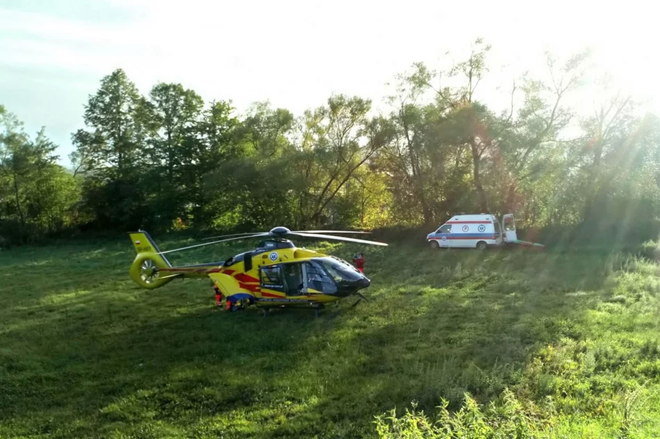 Mężczyzna spadł z dachu. Rannego zabrał śmigłowiec LPR - zdjęcie 4