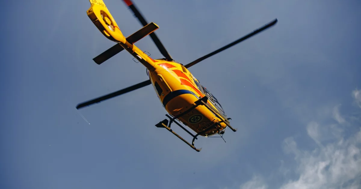 Czołowe zderzenie motocykli. ​ Trzy osoby ranne, dwie nieprzytomne