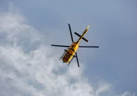 Wypadek podczas rajdu samochodowego; nieprzytomnego kierowcę zabrał helikopter - zdjęcie główne