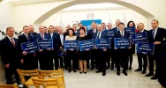 Otrzymali czeki na ponad 15 mln zł - zdjęcie 2