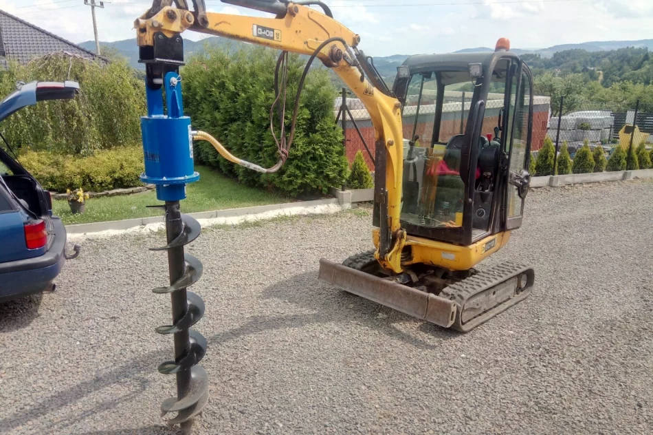 wiertnica minikoparka wiercenie pod słupki - zdjęcie 3