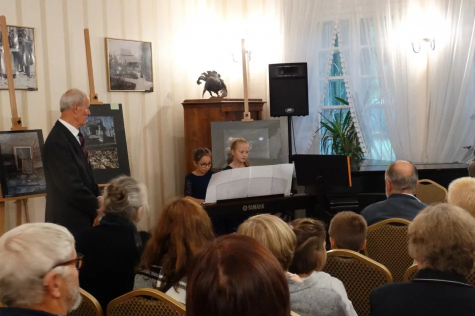 Perfekcja chwili Jana Dutki - relacja z wernisażu - zdjęcie 8