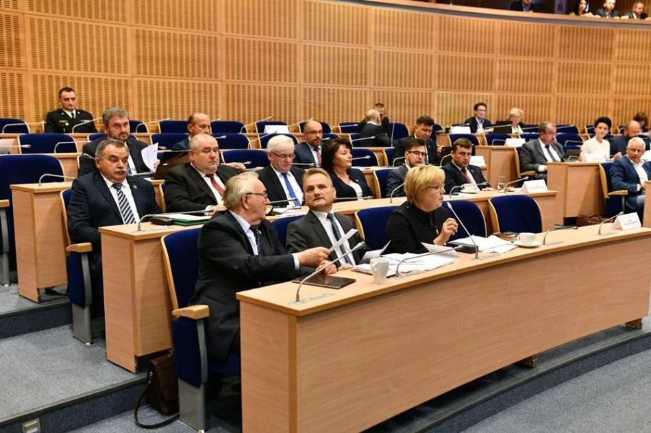 XIII sesja Sejmiku Województwa Małopolskiego - zdjęcie 4