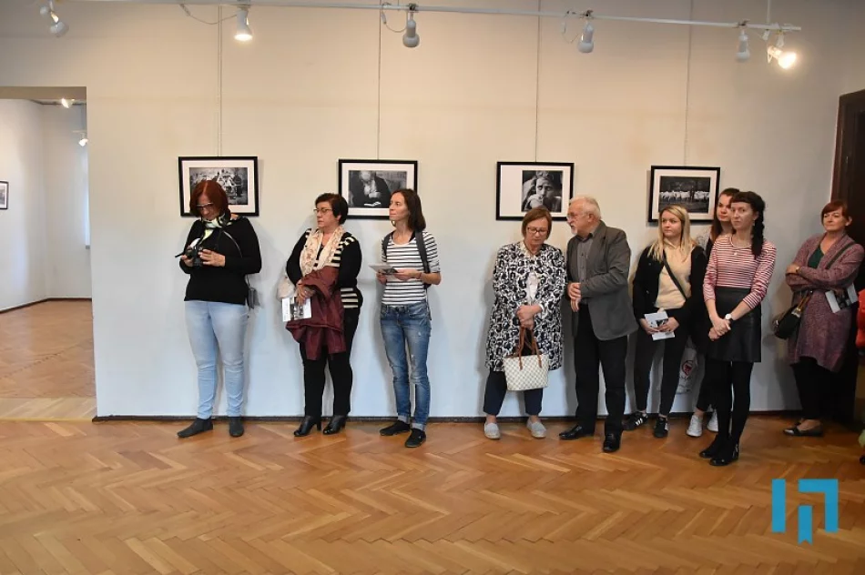 Wystawa fotografii pt. „Ekwiwalent” - zdjęcie 4