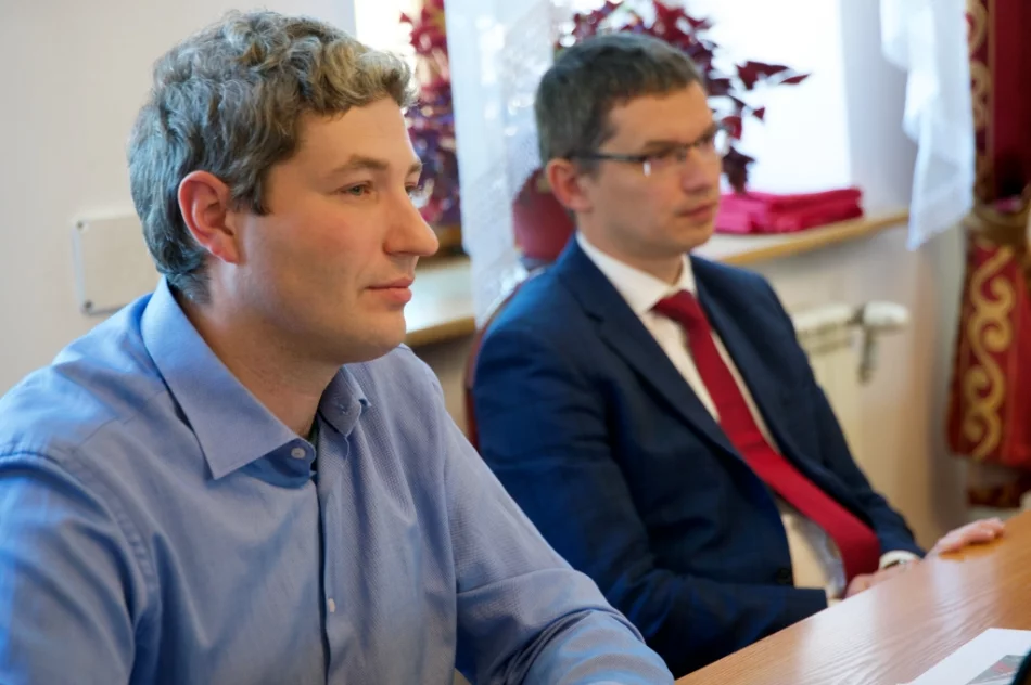 Zdecydowany protest mieszkańców - kolej rezygnuje z budowy placu przeładunkowego na terenie osiedla - zdjęcie 8